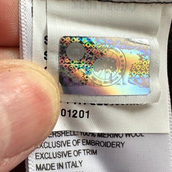 Canada Goose Mackenzie Sweater - Picture 10 of 11